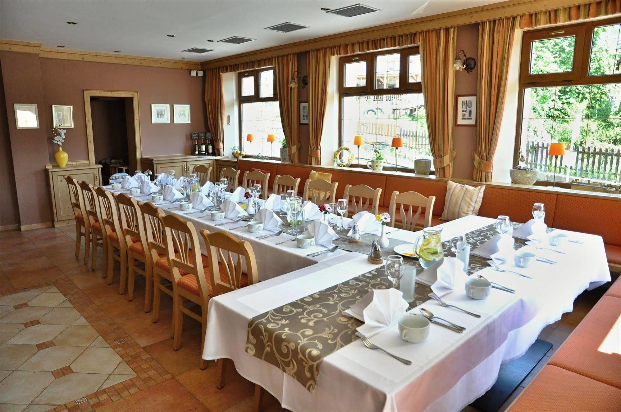 Wellness Hotel Zlata Lipa Ντέτσιν Εξωτερικό φωτογραφία